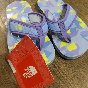 TNF Y Base Camp Flip